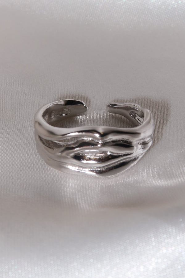 Silver Chrome Lava 925 Ring