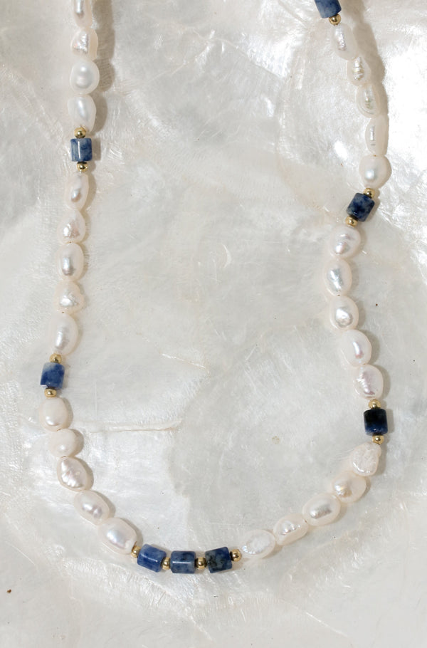 Pearl's Azure Necklace