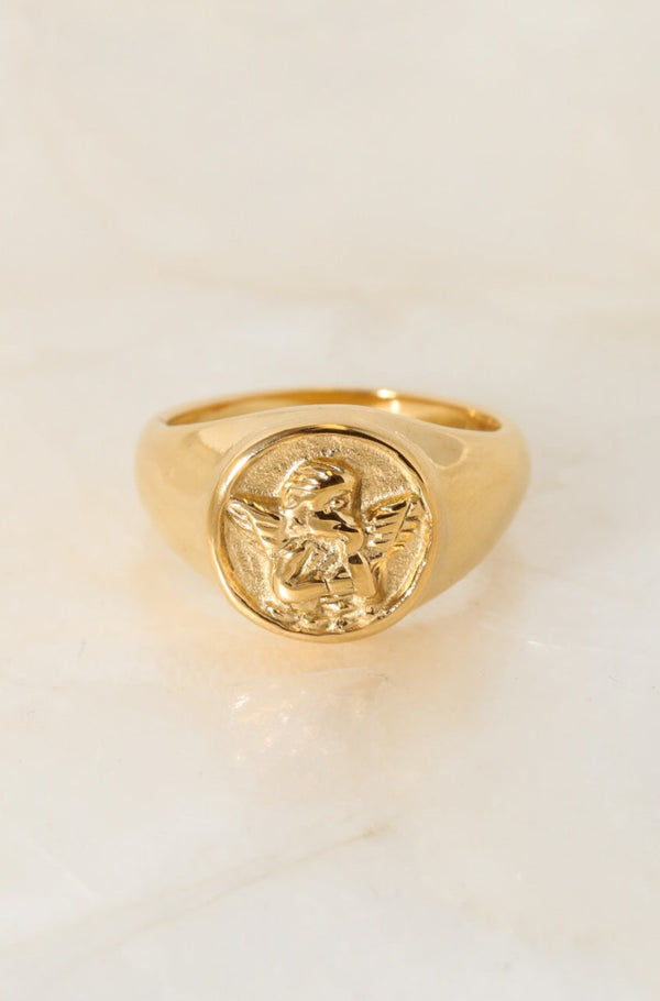 Alya Signet Ring