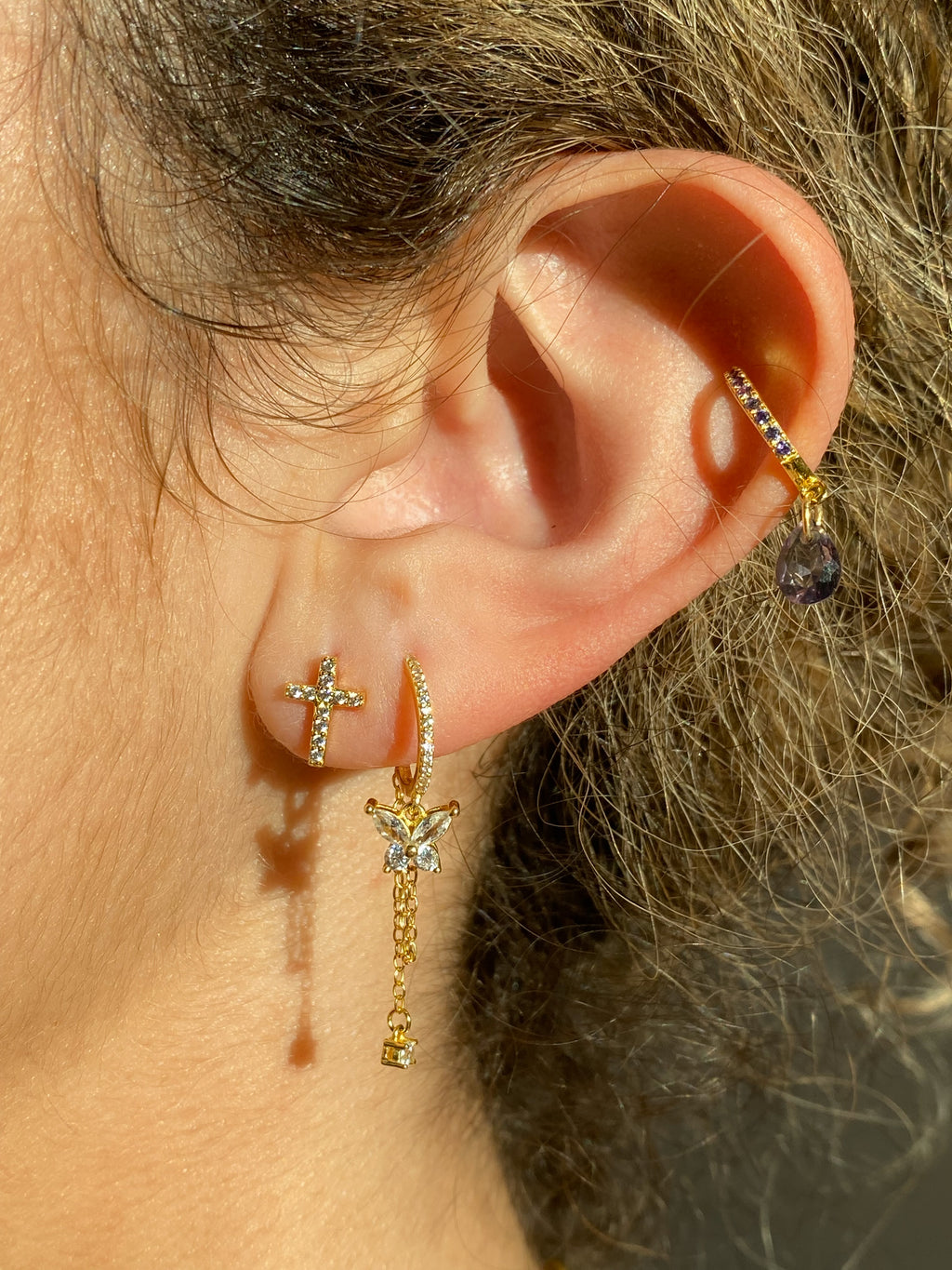 Lavender Teardrop 925 Huggie Earrings