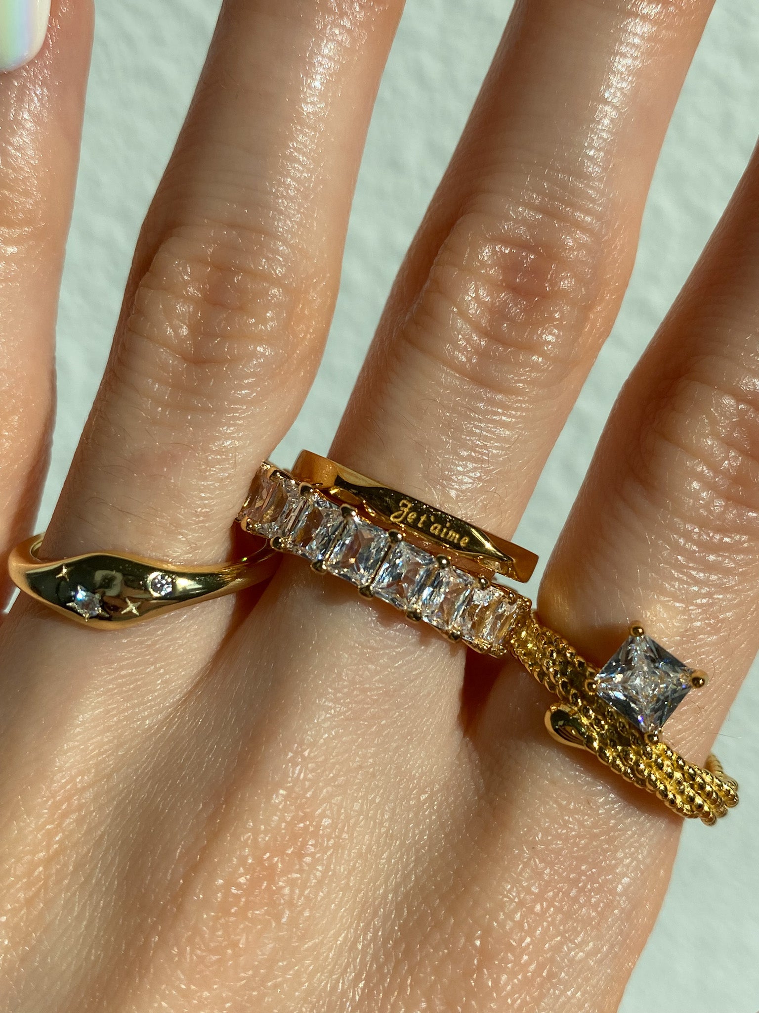 diamondgoldrings_092b2825-cd30-4772-9157-b8078c282d90.jpg?v=1710269111