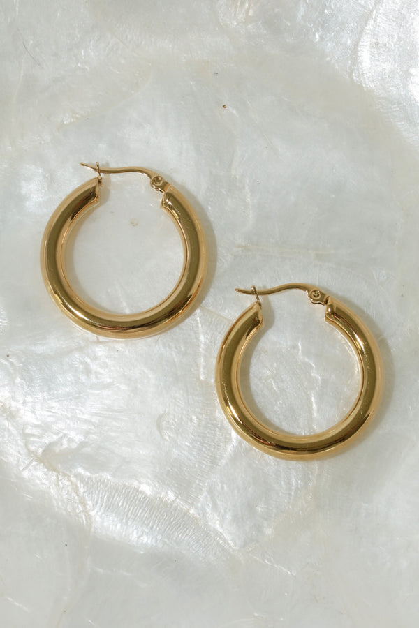 18K Gold Tarnish Free V Hoop Earringslarge Waterproof V 